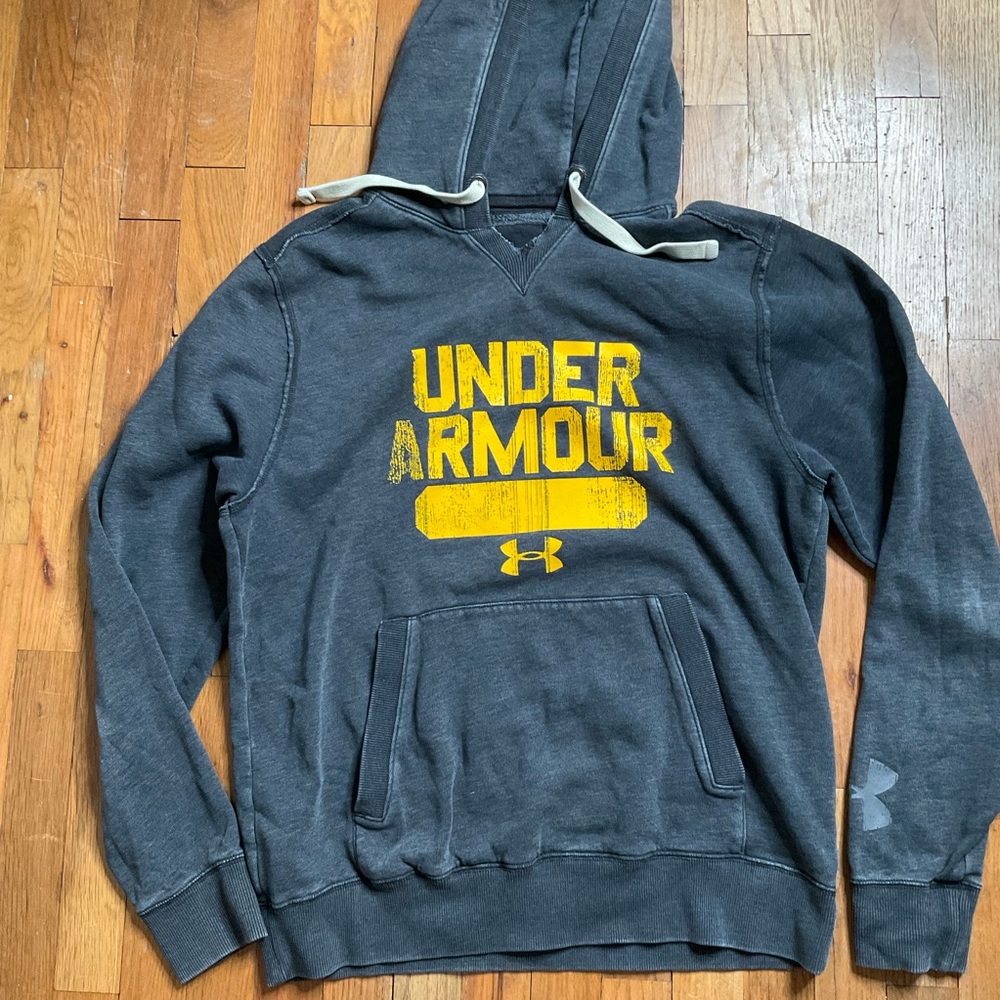 Men’s Under Armour Hooded Sweatshirt, blue-gray w/ gold/yellow lettering, size L